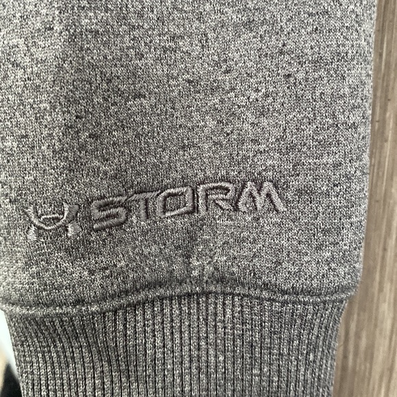 Womens Under Armour Cold Gear Hoodie - Picture 4 of 4